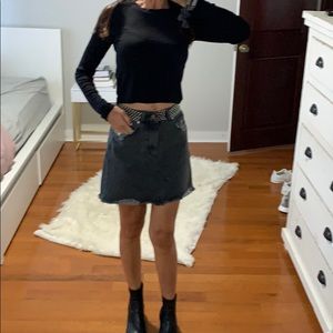 Never worn dL1961 black denim skirt.